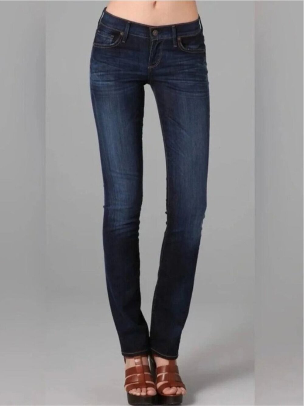 NWT CITIZENS OF HUMANITY Ava Low Rise Straight Leg Jean Size 25 Absolute